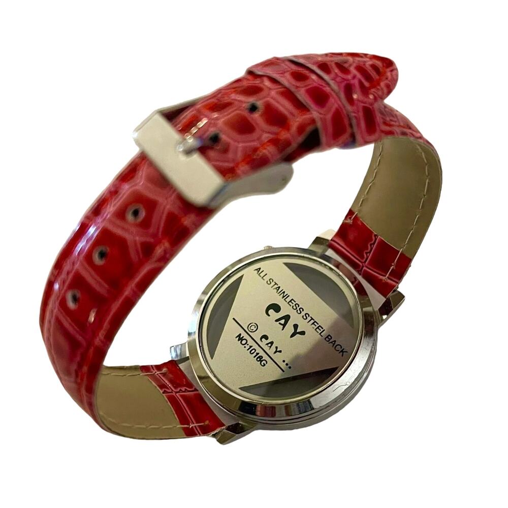NEW CAY Women's Fashion Watch HOLLOWED FACE Triangular Dial RED FAUX LEATHER - Picture 3 of 4